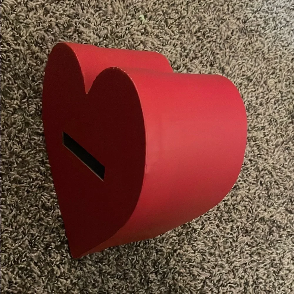 Valentines Day Heart-Shaped Red Holiday Box